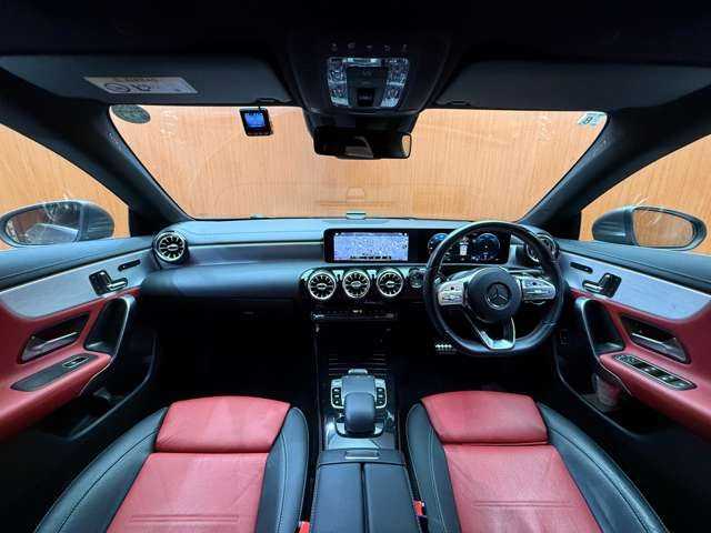 メルセデス・ベンツ ＣＬＡ２００ｄ Sブレーク AMGライン 千葉県 2020(令2)年 2.2万km マウンテングレー パノラマSR　/AMGレザーエクスクルーシブパッケージ　/アドバンスドパッケージ　/ACC　/HUD　/赤黒レザーシート　/ナビ　/TV　/360°Bluetooth接続　/シートH　/電動リアゲート　/アンビエントライト　/衝突軽減B　/BSM　/LKA　/ドラレコ/ETC