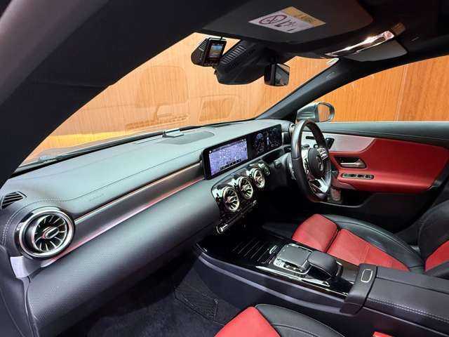 メルセデス・ベンツ ＣＬＡ２００ｄ Sブレーク AMGライン 千葉県 2020(令2)年 2.2万km マウンテングレー パノラマSR　/AMGレザーエクスクルーシブパッケージ　/アドバンスドパッケージ　/ACC　/HUD　/赤黒レザーシート　/ナビ　/TV　/360°Bluetooth接続　/シートH　/電動リアゲート　/アンビエントライト　/衝突軽減B　/BSM　/LKA　/ドラレコ/ETC