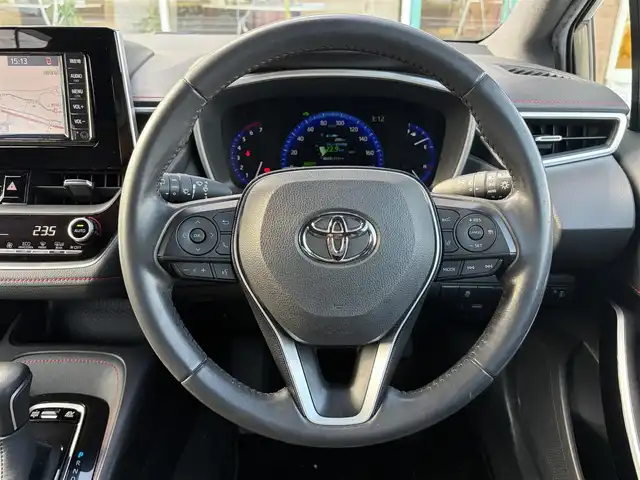 トヨタ カローラ スポーツ ハイブリッドG Z 三重県 2019(平31)年 5万km オキサイドブロンズM ワンオーナー /登録時走行距離４９７６０km/♪トヨタセーフティセンス/　・プリクラッシュセーフティ(PCS)/　・レーントレーシングアシスト(LTA)/　・ロードサインアシスト(RSA)/　・レーダークルーズコントロール(全車速追従機能付き)/　・ブラインドスポットモニター(BSM)/　・クリアランスソナー/　・パーキングサポートブレーキ(PKSB)/　・ドライブモードセレクトスイッチ/♪純正ナビ/　・Bluetooth・DTV・CD再生・AUX/♪バックガイドカメラ/♪スマートキーx２/♪プッシュスタート/♪LEDヘッドライト/♪LEDフォグライト/♪オートマチックハイビーム/♪オートライト/♪ドライブレコーダー/♪革巻きステアリング/♪ステアリングスイッチ/♪オートリトラクタブルミラー/♪ウィンカーミラー/♪電子パーキングブレーキ/♪オートブレーキホールド/♪充電用USBポート/♪ビルトインETC/♪ドアバイザー/♪プライバシーガラス/♪ライトレベリング/♪横滑り防止機能/♪サイド/カーテン/ニーエアバック