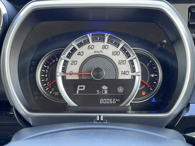 スズキ スペーシア カスタム HYBRID XS 青森県 2018(平30)年 8万km ブルーイッシュブラックパール3 4WD/ワンオーナー/純正SDナビ・フルセグTV/CD・DVD・Bluetooth・SD/全方位モニター/両側パワースライドドア/合皮コンビシート/前席シートヒーター/ヘッドアップディスプレイ/セーフティサポート/デュアルセンサーブレーキサポート/車線逸脱警報機能/誤発進抑制機能/ハイビームアシスト/リアパーキングセンサー/前方ドライブレコーダー/ビルトインETC/シートバックテーブル/後席サンシェード/スリムサーキュレーター/LEDヘッドライト/LEDフォグランプ/純正15インチアルミホイール