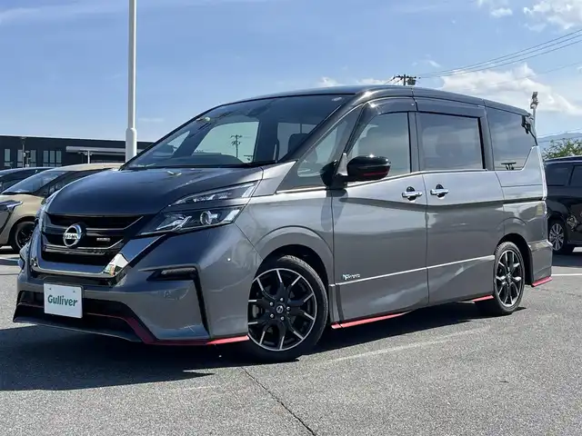 日産 セレナ ニスモ 奈良県 2018(平30)年 3.2万km ダークメタルグレー/ダイヤモンドブラック 純正９インチナビ（MM517D-L）/フルセグＴＶ/CD/DVD/Blu-ray/BT/AUX/USB/SD/バックカメラ　/ハンズフリーパワースライドドア　/ＥＴＣ　/追従型クルーズコントロール　/前後コーナーセンサー　/ドライブレコーダー　/ＬＥＤヘッドライト　/プロパイロット　/スマートキー/純正17インチアルミホイール/ニスモフロアマット/ニスモドアバイザー/AUTOHOLD