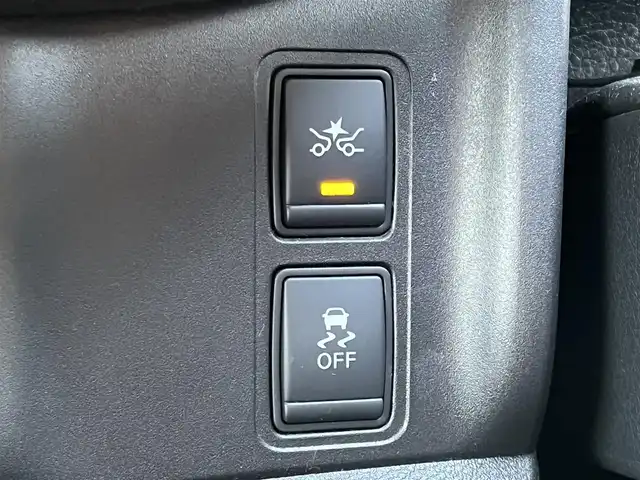 日産 セレナ ニスモ 奈良県 2018(平30)年 3.2万km ダークメタルグレー/ダイヤモンドブラック 純正９インチナビ（MM517D-L）/フルセグＴＶ/CD/DVD/Blu-ray/BT/AUX/USB/SD/バックカメラ　/ハンズフリーパワースライドドア　/ＥＴＣ　/追従型クルーズコントロール　/前後コーナーセンサー　/ドライブレコーダー　/ＬＥＤヘッドライト　/プロパイロット　/スマートキー/純正17インチアルミホイール/ニスモフロアマット/ニスモドアバイザー/AUTOHOLD