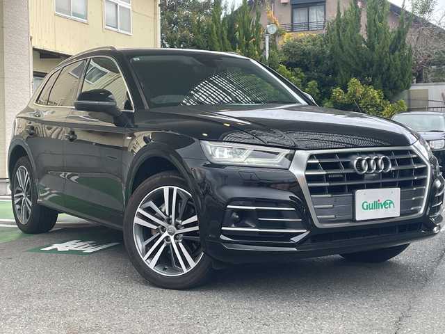 アウディ Ｑ５ Sライン ダイナミックリミテッド 福岡県 2019(令1)年 8.2万km ミトスブラックメタリック 純正ナビ・AM/FM/フルTV・Bluetooth・USB/ハンズフリー/ドラレコ（前）SDなし/純正フロアマット/電動格納ミラー/クルーズコントロール/フォグランプ/パドルシフト/アイドリングストップ/パーキングアシスト/パーキングセンサー/横滑り防止/シートヒーター（全席）/ダウンヒルアシスト/パワーシート/電動リアゲート/保証書/取扱説明書