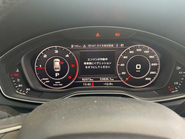 アウディ Ｑ５ Sライン ダイナミックリミテッド 福岡県 2019(令1)年 8.2万km ミトスブラックメタリック 純正ナビ・AM/FM/フルTV・Bluetooth・USB/ハンズフリー/ドラレコ（前）SDなし/純正フロアマット/電動格納ミラー/クルーズコントロール/フォグランプ/パドルシフト/アイドリングストップ/パーキングアシスト/パーキングセンサー/横滑り防止/シートヒーター（全席）/ダウンヒルアシスト/パワーシート/電動リアゲート/保証書/取扱説明書