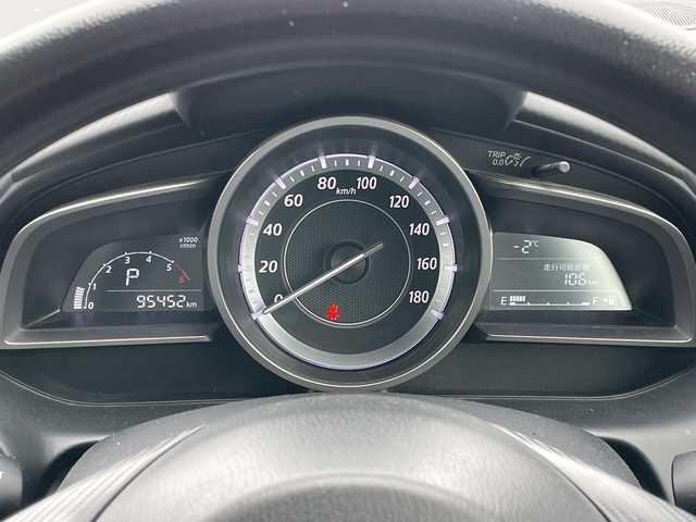 マツダ デミオ XD 道央・札幌 2015(平27)年 9.6万km メテオグレーマイカ 4WD/ワンオーナー/純正メモリーナビ/AM/FM/BT/SD/CD/DVD/フルセグ/衝突被害軽減ブレーキ/横滑り防止装置/バックカメラ/アイドリングストップ/ステアリングリモコン/MTモード付AT/プッシュスタート/スマートキー/ハロゲンヘッドライト/ヘッドライトレベライザー/電動格納ミラー/社外フロアマット/ドアバイザー