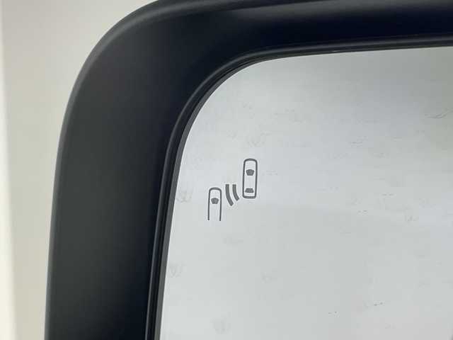 三菱 デリカＤ：５ シャモニー 神奈川県 2025(令7)年 0.1千km グラファイトグレーメタリック/ブラックマイカ 登録済未使用車/e-Assist/社外11型ナビ【EX11NX】/マルチアラウンドモニター/4WD/AC100V/両側電動スライドドア/パワーバックドア/アイドリングストップ機能/ECOモード/ハーフレザーシート/パワーシート(D)/シートヒーター(D/N)/電動サイド/オートブレーキホールド/革巻きステアリング/ステアリングスイッチ/パドルシフト/Autoライト/スマートキー/スペアキー/プッシュスタートボタン/LEDヘッドライト/フォグランプ/電動格納ミラー/ウィンカーミラー/純正18インチアルミホイール