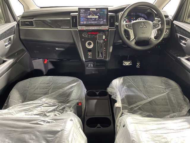 三菱 デリカＤ：５ シャモニー 神奈川県 2025(令7)年 0.1千km グラファイトグレーメタリック/ブラックマイカ 登録済未使用車/e-Assist/社外11型ナビ【EX11NX】/マルチアラウンドモニター/4WD/AC100V/両側電動スライドドア/パワーバックドア/アイドリングストップ機能/ECOモード/ハーフレザーシート/パワーシート(D)/シートヒーター(D/N)/電動サイド/オートブレーキホールド/革巻きステアリング/ステアリングスイッチ/パドルシフト/Autoライト/スマートキー/スペアキー/プッシュスタートボタン/LEDヘッドライト/フォグランプ/電動格納ミラー/ウィンカーミラー/純正18インチアルミホイール