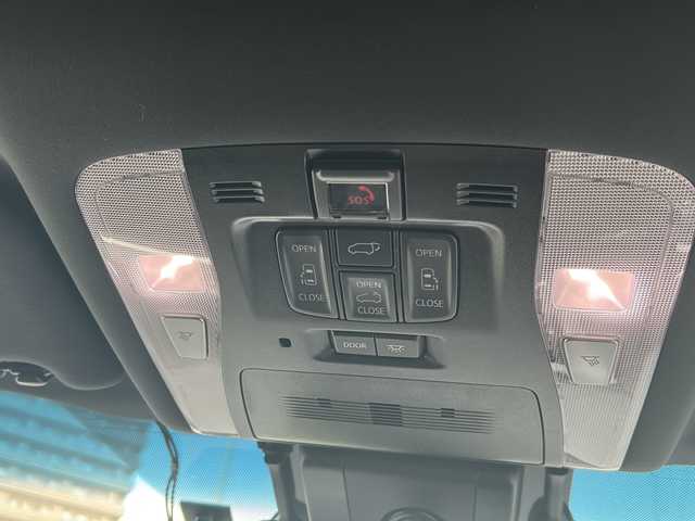 トヨタ アルファードハイブリット エグゼクティブ ラウンジ S 東京都 2022(令4)年 2.8万km ホワイトパールクリスタルシャイン 純正ナビ/CD/DVD/BT/フルセグテレビ/JBLサウンド/バックカメラ/全方位カメラ/フリップダウンモニター/ウィンカーミラー/オットマン/クルーズコントロール/サンルーフ/プッシュスタート/両側パワースライドドア/パワーバックドア/ビルトインETC2.0/LEDヘッドライト/レザーシート/全席パワーシート/全席シートヒーター/エアーシート/前後コーナーセンサー/前後ドライブレコーダー/デジタルインナーミラー/プリクラッシュセーフティ/ブラインドスポットモニター/モデリスタエアロ