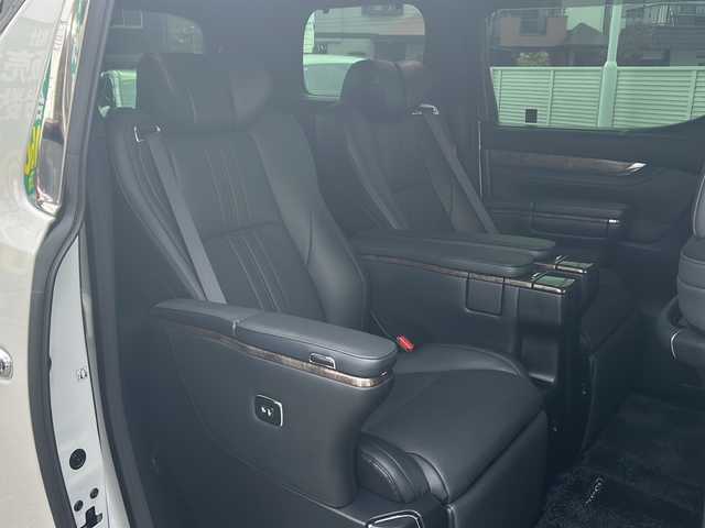 トヨタ アルファードハイブリット エグゼクティブ ラウンジ S 東京都 2022(令4)年 2.8万km ホワイトパールクリスタルシャイン 純正ナビ/CD/DVD/BT/フルセグテレビ/JBLサウンド/バックカメラ/全方位カメラ/フリップダウンモニター/ウィンカーミラー/オットマン/クルーズコントロール/サンルーフ/プッシュスタート/両側パワースライドドア/パワーバックドア/ビルトインETC2.0/LEDヘッドライト/レザーシート/全席パワーシート/全席シートヒーター/エアーシート/前後コーナーセンサー/前後ドライブレコーダー/デジタルインナーミラー/プリクラッシュセーフティ/ブラインドスポットモニター/モデリスタエアロ