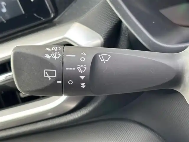 トヨタ ライズ Z 茨城県 2024(令6)年 1.2万km ブラックマイカメタリック/シャイニングホワイトパール 純正ディスプレイオーディオ/　(AM/FM/USB/Bluetooth/フルセグ)/全方位カメラ/前後ドライブレコーダー/レーダークルーズコントロール/ETC2.0/LEDヘッドライト/シートヒーター/前後コーナーセンサー/レーンキープアシスト/パワーステアリング/オートライト/純正アルミホイール/W+サイドエアバック/カーテンエアバック