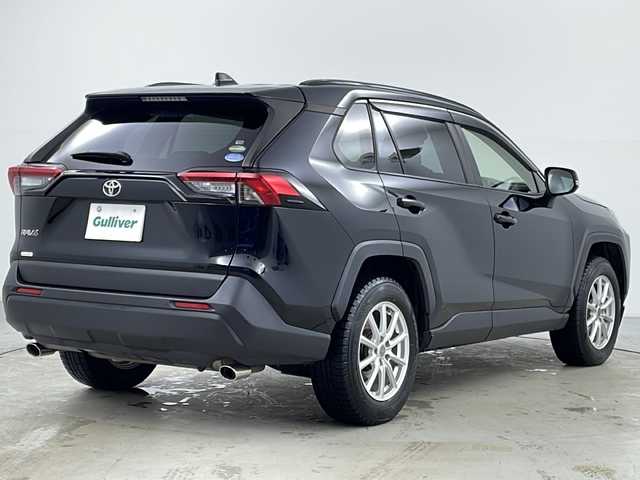 トヨタ ＲＡＶ４ X 道央・札幌 2019(令1)年 7.3万km アティチュードブラックマイカ ・4WD/・社外ナビ＆TV＆BT＆CD＆DVD/・寒冷地仕様/・トヨタセーフティセンス/・プリクラッシュセーフティ/・レーントレーシングアシスト/・レーダークルーズコントロール/・ロードサインアシスト/・先行車発進告知機能/・横滑り防止装置/・電動パーキングブレーキ/・オートブレーキホールド/・社外ドライブレコーダー前後/・社外エンジンスターター/・ETC/・社外AW付夏タイヤ積載/・LEDヘッドライト/・フォグ/・スペアキー