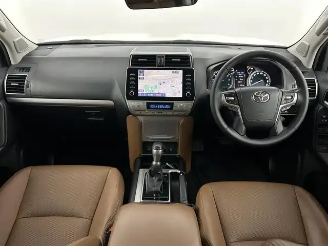 トヨタ ランドクルーザー プラド TX-L 70thアニバーサリーLTD 福岡県 2022(令4)年 3.9万km ホワイトパールクリスタルシャイン サンルーフ　/純正ナビ　/全方位カメラ　/ビルトインＥＴＣ２．０　/ＡＣＣ　/コーナーセンサー　/衝突軽減ブレーキ　/レーンキープ　/ＢＳＭ　/ＭＴモード付　/本革　/シートヒーター／ベンチレーション　/パワーシート　/ＬＥＤ
