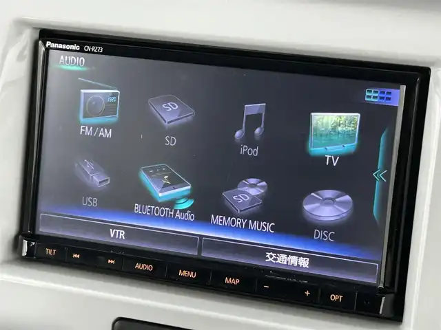 スズキ ハスラー X 福岡県 2017(平29)年 10.2万km ピュアホワイトP 社外ナビ（ＢＴ，フルセグＴＶ）　/全方位カメラ　/純正ドライブレコーダー/ビルトインＥＴＣ　/衝突被害軽減ブレーキ　/レーンキープ　/横滑り防止装置　/アイドリングストップ/シートヒーター　/純正１５インチＡＷ
