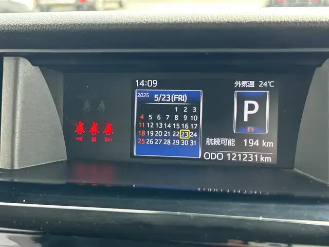 トヨタ ルーミー カスタムG 群馬県 2020(令2)年 12.2万km ブラックマイカメタリック (株)IDOMが運営する【じしゃロン伊勢崎店】の自社ローン専用車両になりますこちらは現金またはオートローンご利用時の価格です。自社ローンご希望の方は別途その旨お申付け下さい/純正SDナビ/フルセグTV＆バックカメラ/純正フロアマット/純正ドアバイザー/純正14インチアルミ/純正LEDヘッドライト/純正フォグランプ/スマートキー/オートライト/コーナーセンサー/両側パワースライド/ビルトインETC