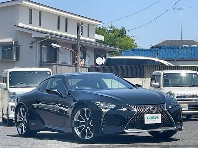 レクサス ＬＣ 500h Lパッケージ 山梨県 2017(平29)年 4.5万km ブラック ガラスパノラマルーフ/純正メモリナビ/AM/FM/CD/DVD/BT/フルセグ/バックカメラ/『セーフティシステムプラス』/・プリクラッシュセーフティシステム/・レーンキーピングアシスト/・オートマチックハイビーム/・レーダークルーズコントロール/コーナーセンサー/カラーヘッドディスプレイ/LEDヘッドランプ/DN席パワーシート/ビルトインETC/革巻きステアリング/パドルシフト/スマートキー/スペアキー×1/取扱説明書/保証書