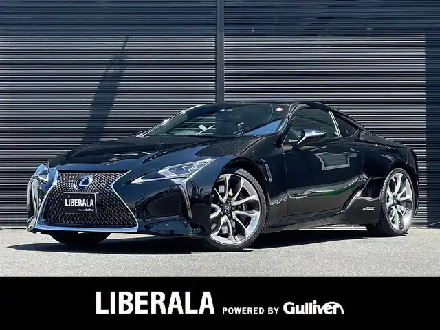 レクサス ＬＣ 500h Lパッケージ 山梨県 2017(平29)年 4.5万km ブラック 黒革/ガラスパノラマルーフ/純正10.4インチメモリナビ/AM/FM/CD/DVD/BT/フルセグ/バックカメラ/セーフティシステムプラス/プリクラッシュセーフティシステム/レーンキーピングアシスト/オートマチックハイビーム/レーダークルーズコントロール/コーナーセンサー/カラーヘッドディスプレイ/LEDヘッドランプ/DN席パワーシート/ビルトインETC/革巻きステアリング/パドルシフト/スマートキー/スペアキー×1/取扱説明書/保証書