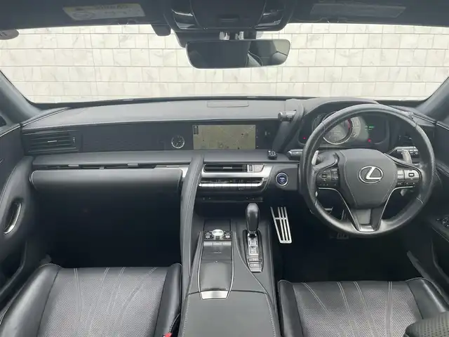 レクサス ＬＣ 500h Lパッケージ 愛知県 2017(平29)年 4.5万km ブラック パノラマルーフ/純正HDDナビ/バックカメラ/フルセグTV/CD/DVD再生/ETC2.0/ミュージックサーバー（HDD録音）/Bluetooth/USB/AUX接続/パドルシフト/レーダークルーズコントロール/パワーシート（D/N）/シートヒーター（D/N）/シートベンチレーション（D/N）/純正フロアマット/純正21インチアルミホイール/LEDヘッドライト/オートマチックハイビーム/コーナーセンサー/横滑り防止装置/衝突軽減ブレーキ/レーンキープアシスト/ブラインドスポットモニター/電動パーキングブレーキ/ブレーキホールド/ドライブレコーダー（前）/カラーヘッドアップディスプレイ/シートメモリー/本革シート