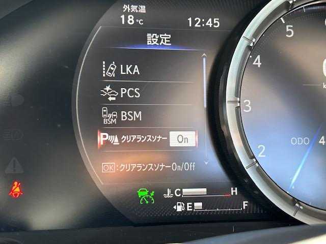 レクサス ＬＣ 500h Lパッケージ 埼玉県 2017(平29)年 4.5万km ブラック パノラマルーフ/純正HDDナビ/バックカメラ/フルセグTV/CD/DVD再生/ETC2.0/ミュージックサーバー（HDD録音）/Bluetooth/USB/AUX接続/パドルシフト/レーダークルーズコントロール/カラーヘッドアップディスプレイ/シートメモリー/本革シート/パワーシート（D/N）/シートヒーター（D/N）/シートベンチレーション（D/N）/純正フロアマット/純正21インチアルミホイール/LEDヘッドライト/オートマチックハイビーム/コーナーセンサー/横滑り防止装置/衝突軽減ブレーキ/レーンキープアシスト/ブラインドスポットモニター/電動パーキングブレーキ/ブレーキホールド/ドライブレコーダー（前）