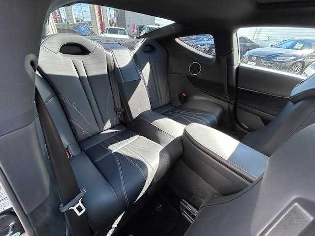 レクサス ＬＣ 500h Lパッケージ 埼玉県 2017(平29)年 4.5万km ブラック パノラマルーフ/純正HDDナビ/バックカメラ/フルセグTV/CD/DVD再生/ETC2.0/ミュージックサーバー（HDD録音）/Bluetooth/USB/AUX接続/パドルシフト/レーダークルーズコントロール/カラーヘッドアップディスプレイ/シートメモリー/本革シート/パワーシート（D/N）/シートヒーター（D/N）/シートベンチレーション（D/N）/純正フロアマット/純正21インチアルミホイール/LEDヘッドライト/オートマチックハイビーム/コーナーセンサー/横滑り防止装置/衝突軽減ブレーキ/レーンキープアシスト/ブラインドスポットモニター/電動パーキングブレーキ/ブレーキホールド/ドライブレコーダー（前）