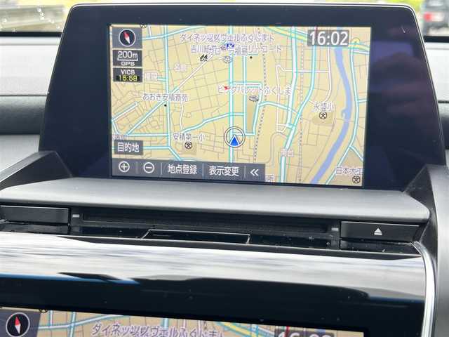 トヨタ クラウン ハイブリッド RS アドバンス Four 島根県 2018(平30)年 10.1万km ホワイトパールクリスタルシャイン 4WD/サンルーフ/純正エンジンスターター/純正メモリナビ/　【フルセグ/CD/DVD/MSV/SD/USB/BT】/バックカメラ/ステアリングスイッチ/レーダークルーズコントロール/純正ドライブレコーダー/ビルトインETC/ブラインドスポットモニター/ロードサインアシスト/先行者発信告知/ヘッドアップディスプレイ/コーナーセンサー/パーキングアシスト/レーンキープアシスト/横滑り防止機能/純正フロアマット/純正ドアバイザー/ハーフレザーシート/前席シートヒーター/前席パワーシート/LEDヘッドライト（AUTO機能付き）/フォグランプ/オートマチックハイビーム/保証書/取扱説明書/スペアキー×１/カードキー×１