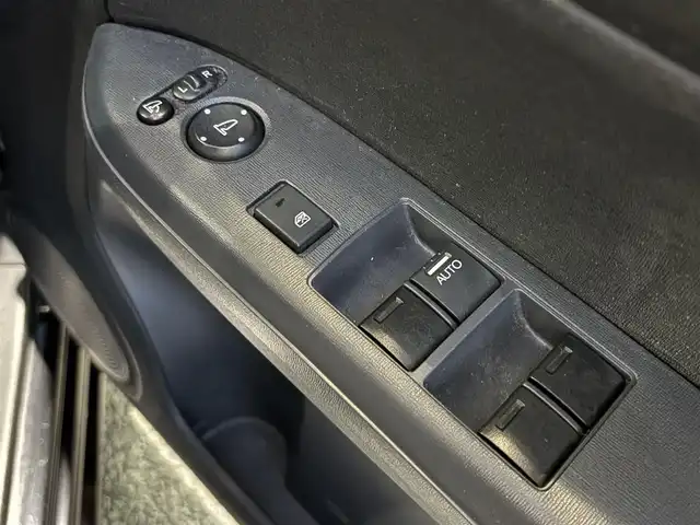 ホンダ Ｎ ＯＮＥ G Lパッケージ 熊本県 2013(平25)年 14.8万km クリスタルブラックパール 純正ディスプレイオーディオ/【CD/DVD/Bluetooth/USB】/バックカメラ/オートLEDライト/アイドリングストップ/横滑り防止装置/盗難防止装置/純正フロアマット/カーテンエアバッグ/プッシュスタート/スマートキー/ベンチシート/取扱説明書/保証書