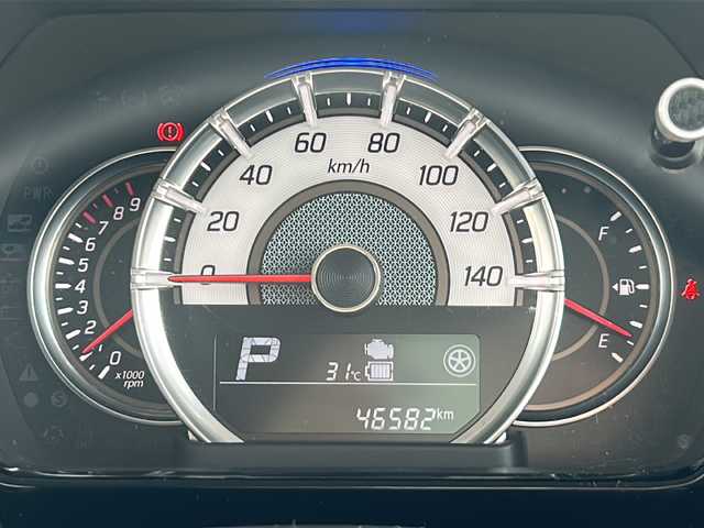 スズキ スペーシア カスタム HYBRID XS ターボ 兵庫県 2020(令2)年 4.7万km ピュアホワイトP ターボ車/セーフティサポート（予防安全技術）/デュアルセンサーブレーキサポート/車線逸脱警報/先行車発信お知らせ/後退時ブレーキサポート/リアパーキングセンサー/誤発信抑制/ふらつき警報/ハイビームアシスト/後方誤発進抑制/ディスプレイオーディオ/Bluetooth/USB/AUX/AppleCarPlay/全方位カメラ/ヘッドアップディスプレイ/両側パワースライドドア/前後ドライブレコーダー/パドルシフト/LEDヘッドランプ/オートライト/社外LEDフォグランプ（純正積込）/社外ワインカーミラーレンズ（純正積込）/SRSエアバック（運転席/助手席/サイド/カーテン）/オートエアコン/エコクール/リアヒーターダクト/スリムサーキュレーター/運転席シートヒーター/合皮ハーフレザーシート/パーソナルテーブル（後席左右）/保証書/取説/スペアキー