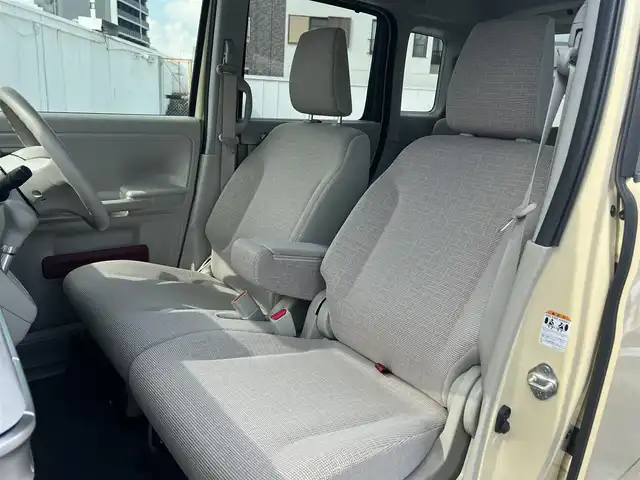スズキ スペーシア HYBRID X 広島県 2023(令5)年 0.7万km シフォンアイボリーメタリック ○走行距離：6420km（検査時）/ワンオーナー/スズキ セーフティサポート/デュアルカメラブレーキサポート/車線逸脱警報/先行車発進お知らせ機能/誤発進抑制機能/両側パワースライドドア/ハイビームアシスト/スマートキー/保証書あり/取扱説明書あり