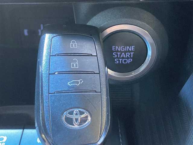 トヨタ ハリアー Z 静岡県 2020(令2)年 2.1万km プレシャスブラックパール 純正12インチナビ/　AM FM Bluetooth USB AppleCarPlay AndroidAuto/フルセグTV/ビルトインETC2.0/録画機能付きデジタルインナーミラー/LEDオートヘッドランプ/レーダークルーズコントロール/ハーフレザーシート/パワーバックドア/モデリスタエアロ/前後方クリアランスソナー/スマートキー2本/アラウンドビューモニター/JBLプレミアムサウンド/パワーシート(運転席)