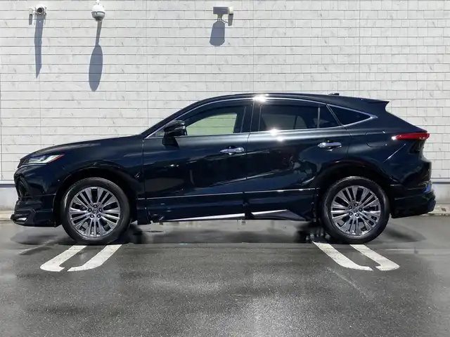 トヨタ ハリアー Z 静岡県 2020(令2)年 2.1万km プレシャスブラックパール 純正12インチナビ/　AM FM Bluetooth USB AppleCarPlay AndroidAuto/フルセグTV/ビルトインETC2.0/録画機能付きデジタルインナーミラー/LEDオートヘッドランプ/レーダークルーズコントロール/ハーフレザーシート/パワーバックドア/モデリスタエアロ/前後方クリアランスソナー/スマートキー2本/アラウンドビューモニター/JBLプレミアムサウンド/パワーシート(運転席)