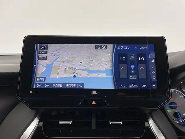 トヨタ ハリアー ハイブリッド Z レザーパッケージ 鹿児島県 2022(令4)年 4.7万km ホワイトパールクリスタルシャイン 純正12.3インチナビ/（AM/FM/Bluetooth/フルセグTV)/全方位カメラ/JBLプレミアムサウンド/AC100V電源/ヘッドアップディスプレイ/トヨタセーフティセンス/・衝突軽減ブレーキ/・レーンキープアシスト/・オートマチックハイビーム/・追従式クルーズコントロール/・クリアランスソナー/・誤発進抑制機能/ブラインドスポットモニター/ETC2.0/レザーシート/シートヒーター/シートベンチレーション/パワーシート/ステアリングヒーター/パワーバックドア/純正19インチアルミホイール/スマートキー/純正フロアマット/横滑り防止装置