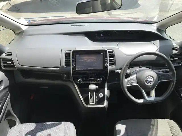 日産 セレナ G 富山県 2017(平29)年 5.9万km マルーンレッド 純正ナビ/フルセグTV/Bluetooth/バックカメラ/衝突被害軽減ブレーキ/レーンキープアシスト/クルーズコントロール/両側パワースライドドア/ステアリングスイッチ/プッシュスタート/スマートキー/LEDヘッドライト/オートライト/ETC
