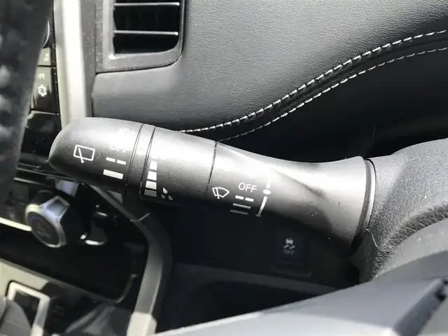 日産 セレナ G 富山県 2017(平29)年 5.9万km マルーンレッド 純正ナビ/フルセグTV/Bluetooth/バックカメラ/衝突被害軽減ブレーキ/レーンキープアシスト/クルーズコントロール/両側パワースライドドア/ステアリングスイッチ/プッシュスタート/スマートキー/LEDヘッドライト/オートライト/ETC