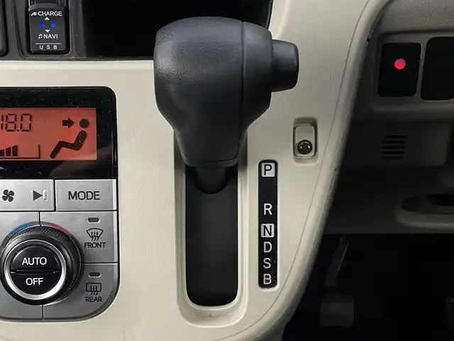 ダイハツ ムーヴ X リミテッドⅡ SAⅢ 新潟県 2020(令2)年 3.3万km レーザーブルークリスタルシャイン 純正ナビ(CD/DVD/Bluetooth/AM/FM)　/バックモニター　/フルセグＴＶ　/Ｂｌｕｅｔｏｏｔｈ接続　/運転席シートヒーター/ＡＷ付きスタッドレスタイヤ　/衝突被害軽減ブレーキ　/前方ドライブレコーダー　/コーナーセンサー　/オートライト/オートハイビーム/保証書　/取扱説明書