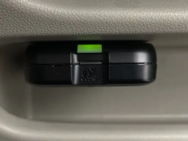 ダイハツ ムーヴ X リミテッドⅡ SAⅢ 新潟県 2020(令2)年 3.3万km レーザーブルークリスタルシャイン 純正ナビ(CD/DVD/Bluetooth/AM/FM)　/バックモニター　/フルセグＴＶ　/Ｂｌｕｅｔｏｏｔｈ接続　/運転席シートヒーター/ＡＷ付きスタッドレスタイヤ　/衝突被害軽減ブレーキ　/前方ドライブレコーダー　/コーナーセンサー　/オートライト/オートハイビーム/保証書　/取扱説明書
