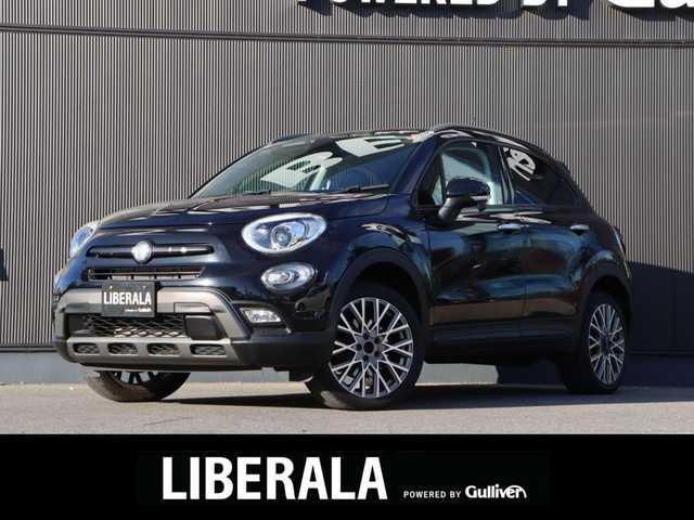 フィアット ５００Ｘ 長野県 2018(平30)年 4.5万km 黒 ・4WD /・80台限定車 /・ACC /・黒革シート /・純正18AW /・社外ナビ(FM/AM/CD/DVD/USB/BT) /・バックモニター シートヒーター /・パワーシート /・パドルシフト /・ETC /・アダクティブクルーズコントロール /・社外マフラー