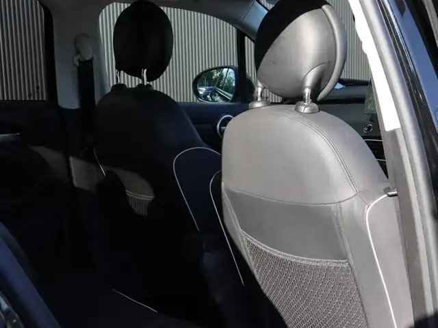 フィアット ５００Ｘ 長野県 2018(平30)年 4.5万km 黒 ・4WD /・80台限定車 /・ACC /・黒革シート /・純正18AW /・社外ナビ(FM/AM/CD/DVD/USB/BT) /・バックモニター シートヒーター /・パワーシート /・パドルシフト /・ETC /・アダクティブクルーズコントロール /・社外マフラー