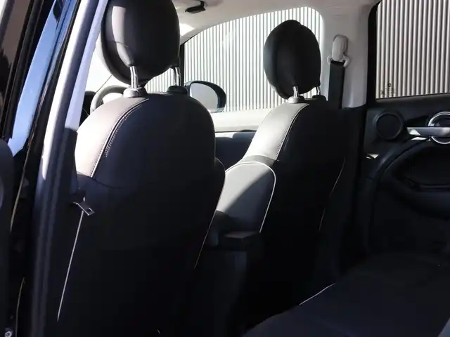 フィアット ５００Ｘ 長野県 2018(平30)年 4.5万km 黒 ・4WD /・80台限定車 /・ACC /・黒革シート /・純正18AW /・社外ナビ(FM/AM/CD/DVD/USB/BT) /・バックモニター シートヒーター /・パワーシート /・パドルシフト /・ETC /・アダクティブクルーズコントロール /・社外マフラー