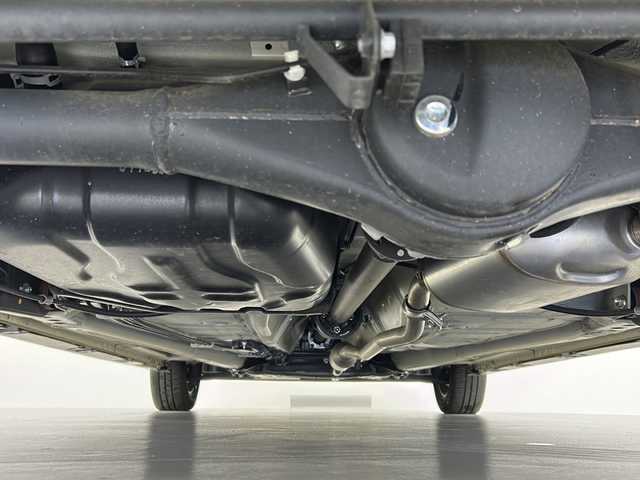 スズキ スペーシア ギア HYBRID XZ 福島県 2022(令4)年 1.5万km シフォンアイボリーM /禁煙車//4WD//スズキセーフティサポート/・後退時ブレーキサポート/・車線逸脱抑制制御機能/・車線逸脱警報機能/・パーキングソナー/・横滑り防止装置/・ハイビームアシスト//デュアルカメラブレーキサポート//ヘッドアップディスプレイ//アダプティブクルーズコントロール//全周囲カメラ//メーカーOPナビ/・BT.USB.CD.DVD/・フルセグTV//両側パワースライドドア//前席シートヒーター//ビルトインETC//ドライブレコーダー（FR）//プッシュスタート//スマートキー×2//LEDヘッドライト//LEDフォグライト//ステアリングスイッチ//純正フロアマット//純正14インチAW//シートバックテーブル//ロールサンシェード//後席サーキュレーター