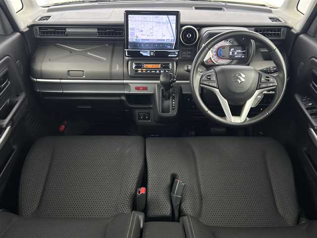 スズキ スペーシア ギア HYBRID XZ 福島県 2022(令4)年 1.5万km シフォンアイボリーM /禁煙車//4WD//スズキセーフティサポート/・後退時ブレーキサポート/・車線逸脱抑制制御機能/・車線逸脱警報機能/・パーキングソナー/・横滑り防止装置/・ハイビームアシスト//デュアルカメラブレーキサポート//ヘッドアップディスプレイ//アダプティブクルーズコントロール//全周囲カメラ//メーカーOPナビ/・BT.USB.CD.DVD/・フルセグTV//両側パワースライドドア//前席シートヒーター//ビルトインETC//ドライブレコーダー（FR）//プッシュスタート//スマートキー×2//LEDヘッドライト//LEDフォグライト//ステアリングスイッチ//純正フロアマット//純正14インチAW//シートバックテーブル//ロールサンシェード//後席サーキュレーター