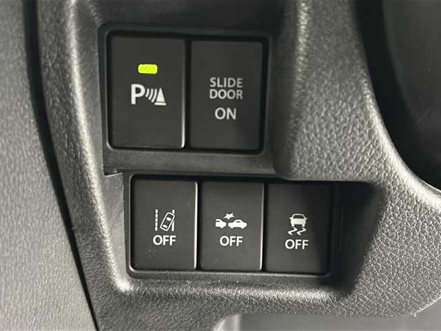 スズキ スペーシア ギア HYBRID XZ 福島県 2022(令4)年 1.5万km シフォンアイボリーM /禁煙車//4WD//スズキセーフティサポート/・後退時ブレーキサポート/・車線逸脱抑制制御機能/・車線逸脱警報機能/・パーキングソナー/・横滑り防止装置/・ハイビームアシスト//デュアルカメラブレーキサポート//ヘッドアップディスプレイ//アダプティブクルーズコントロール//全周囲カメラ//メーカーOPナビ/・BT.USB.CD.DVD/・フルセグTV//両側パワースライドドア//前席シートヒーター//ビルトインETC//ドライブレコーダー（FR）//プッシュスタート//スマートキー×2//LEDヘッドライト//LEDフォグライト//ステアリングスイッチ//純正フロアマット//純正14インチAW//シートバックテーブル//ロールサンシェード//後席サーキュレーター