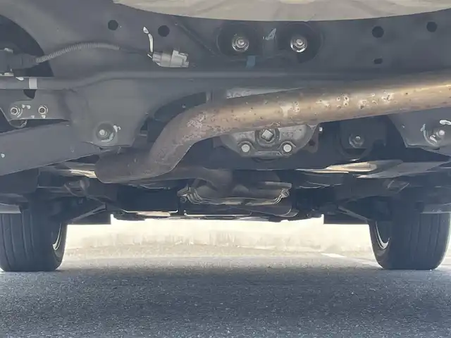 スバル フォレスター S－リミテッド 佐賀県 2015(平27)年 14.3万km クリスタルホワイトP （株)IDOMが運営する【じしゃロン佐賀店】の自社ローン専用車両になります。/こちらは現金またはオートローンご利用時の価格です。自社ローンご希望の方は別途その旨お申付け下さい/禁煙車　/４ＷＤ　/カロッツェリアナビ ＴＶ ＢＴオーディオ ＤＶＤ ＣＤ　/バックカメラ　　/ＥＴＣ　/前席パワーシート　/前席シートヒーター