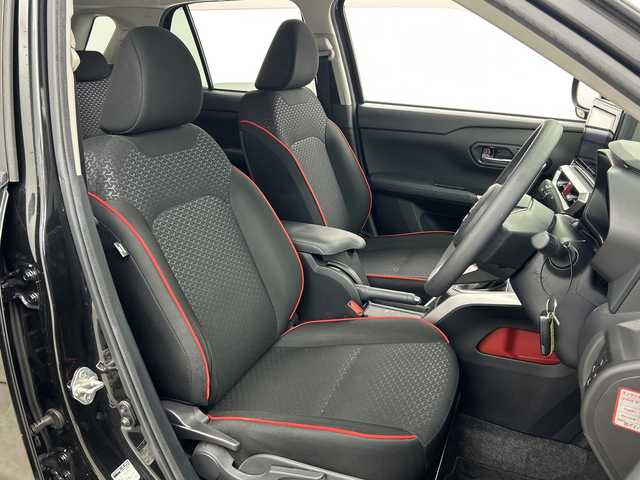 ダイハツ ロッキー G 三重県 2020(令2)年 5.7万km ブラックマイカメタリック /禁煙車//純正ナビ/　HDMI/フルセグTV/SD/AM/FM/BT/iPod/CD/DVD//レーダークルーズコントロール//前席シートヒーター//オートライト//ビルトインETC//プリクラッシュ//レーンキープ//ドライブレコーダー//電格ミラー//プッシュスタート//ステアスイッチ