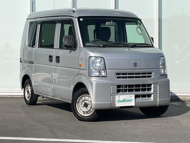 スズキ エブリイ PA 神奈川県 2014(平26)年 5万km シルキーシルバーメタリック ・ＣＤ・ＡＭＦＭラジオ　/・パワーウィンド　/・Ｗエアバッグ　/・リモコンキー　/・マニュアルエアコン　/・パワーステアリング　/・リアワイパー　/・集中ドアロック　/・純正フロアマット　/・可倒式リアシート　/・ハロゲンヘッドライト