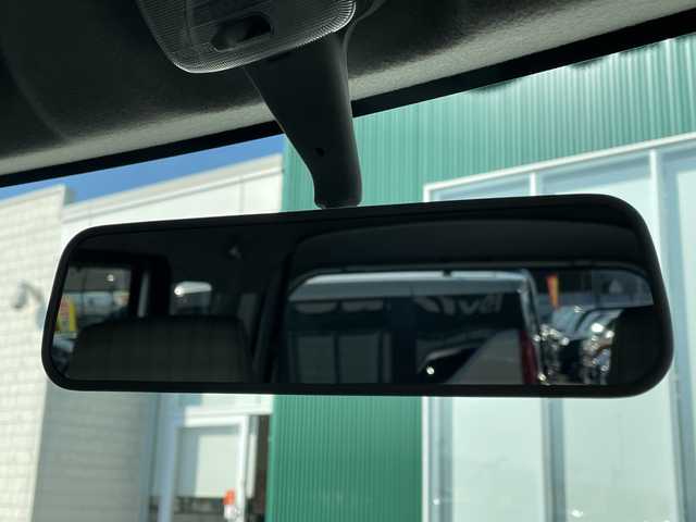 スズキ エブリイ PA 神奈川県 2014(平26)年 5万km シルキーシルバーメタリック ・ＣＤ・ＡＭＦＭラジオ　/・パワーウィンド　/・Ｗエアバッグ　/・リモコンキー　/・マニュアルエアコン　/・パワーステアリング　/・リアワイパー　/・集中ドアロック　/・純正フロアマット　/・可倒式リアシート　/・ハロゲンヘッドライト