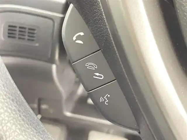 ホンダ フリード ハイブリット G ブラックスタイル 千葉県 2023(令5)年 2.4万km プラチナホワイトパール 禁煙車/社外メモリナビ/　CD/DVD/BT/ワンセグTV/両側パワースライドドア/ホンダセンシング/●衝突軽減ブレーキ〈CMBS〉/●誤発進抑制機能/●後方誤発進抑制機能/●歩行者事故低減ステアリング/●路外逸脱抑制機能/●ACC〈アダプティブ・クルーズ・コントロール〉/●LKAS〈車線維持支援システム〉/●オートハイビーム/●先行車発進お知らせ機能/●標識認識機能/ETC/前席シートヒーター/革巻きステアリング/ステアリングスイッチ/電動格納ミラー/純正15インチアルミホイール/LEDヘッドライト