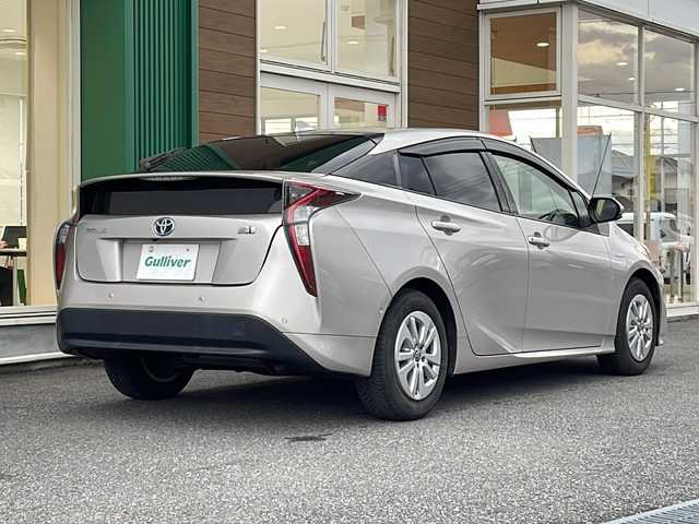 トヨタ プリウス Sセーフティプラス 岐阜県 2018(平30)年 6.3万km スティールブロンドM 禁煙車/純正ナビ/フルセグTV/クルーズコントロール/クリアランスソナー/前後コーナーセンサー/衝突軽減ブレーキ/ミラー型ドライブレコーダー/ETC/バックカメラ/純正アルミホイール/純正フロアマット/シートカバー/プッシュスタート/ドアバイザー/オートエアコン/オートライト/オートハイビーム/スマートキー