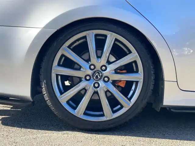 レクサス ＧＳ 250 Fスポーツ 静岡県 2012(平24)年 8.2万km ソニックシルバー 純正HDDナビ/　AM FM CD DVD Bluetooth USB AUX/フルセグTV/ビルトインETC/バックモニター/ドライブレコーダー/パワーシート(前席)/シートヒーター/シートベンチレーション/パワートランクリッド/前後方クリアランスソナー/クルーズコントロール/純正19インチアルミホイール/TOM’Sマフラー/レクサスオレンジキャリパー/車高調/三眼LEDオートヘッドランプ/マークレビンソンサウンド/ブラックレザーシート/フルエアロ