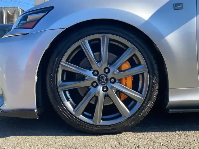 レクサス ＧＳ 250 Fスポーツ 静岡県 2012(平24)年 8.2万km ソニックシルバー 純正HDDナビ/　AM FM CD DVD Bluetooth USB AUX/フルセグTV/ビルトインETC/バックモニター/ドライブレコーダー/パワーシート(前席)/シートヒーター/シートベンチレーション/パワートランクリッド/前後方クリアランスソナー/クルーズコントロール/純正19インチアルミホイール/TOM’Sマフラー/レクサスオレンジキャリパー/車高調/三眼LEDオートヘッドランプ/マークレビンソンサウンド/ブラックレザーシート/フルエアロ