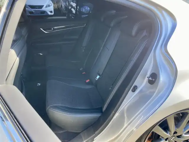 レクサス ＧＳ 250 Fスポーツ 静岡県 2012(平24)年 8.2万km ソニックシルバー 純正HDDナビ/　AM FM CD DVD Bluetooth USB AUX/フルセグTV/ビルトインETC/バックモニター/ドライブレコーダー/パワーシート(前席)/シートヒーター/シートベンチレーション/パワートランクリッド/前後方クリアランスソナー/クルーズコントロール/純正19インチアルミホイール/TOM’Sマフラー/レクサスオレンジキャリパー/車高調/三眼LEDオートヘッドランプ/マークレビンソンサウンド/ブラックレザーシート/フルエアロ