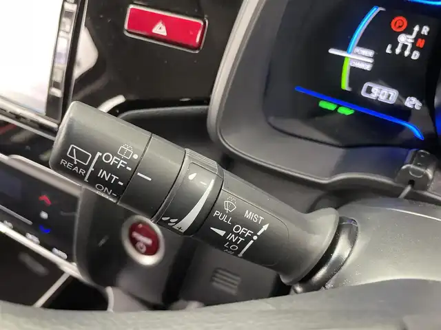 ホンダ フィット ハイブリット Fパッケージ コンフォートED 大分県 2016(平28)年 7.2万km プレミアムクリスタルレッドM ワンオーナー/純正SDナビ（VXM-175VFi）/ BT/CD/DVD/フルセグ/バックカメラ/シートヒーター（前席）/クルーズコントロール/オートライト/アイドリングストップ/ステアリングスイッチ/電動格納ミラー/ビルトインETC/プッシュスタート/スマートキー/純正フロアマット